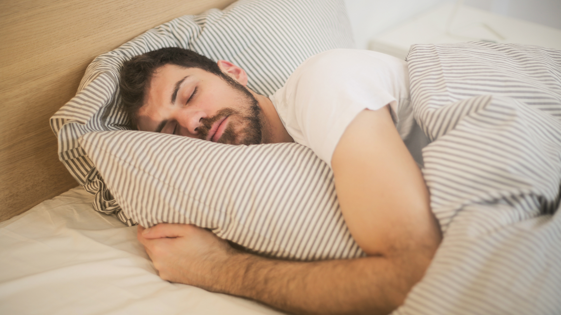 Natural Ways to Improve Your Sleep Quality: Effective Strategies for Restful Nights
